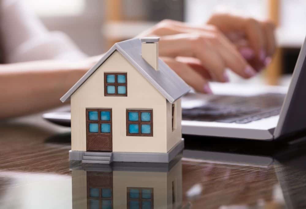 How to Become a Real Estate Virtual Assistant This Year